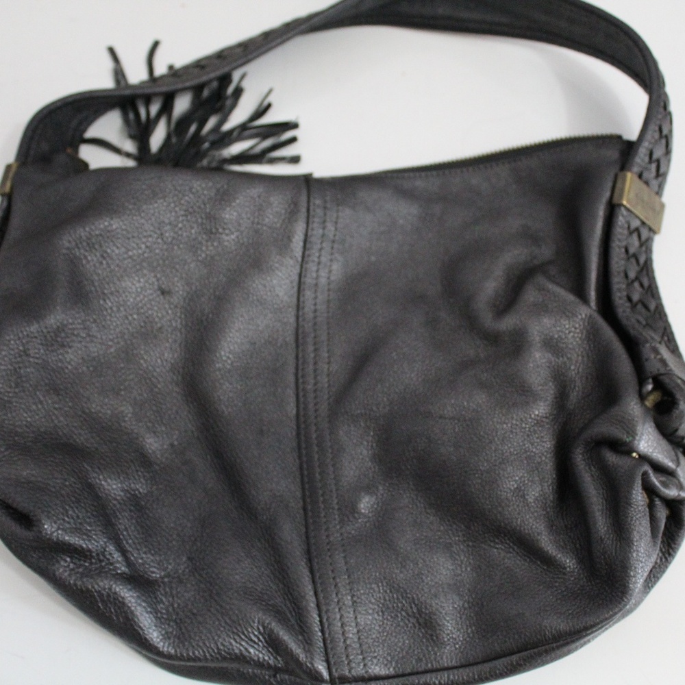 🍄 3 for $15 Elliott Lucca metallic gray leather